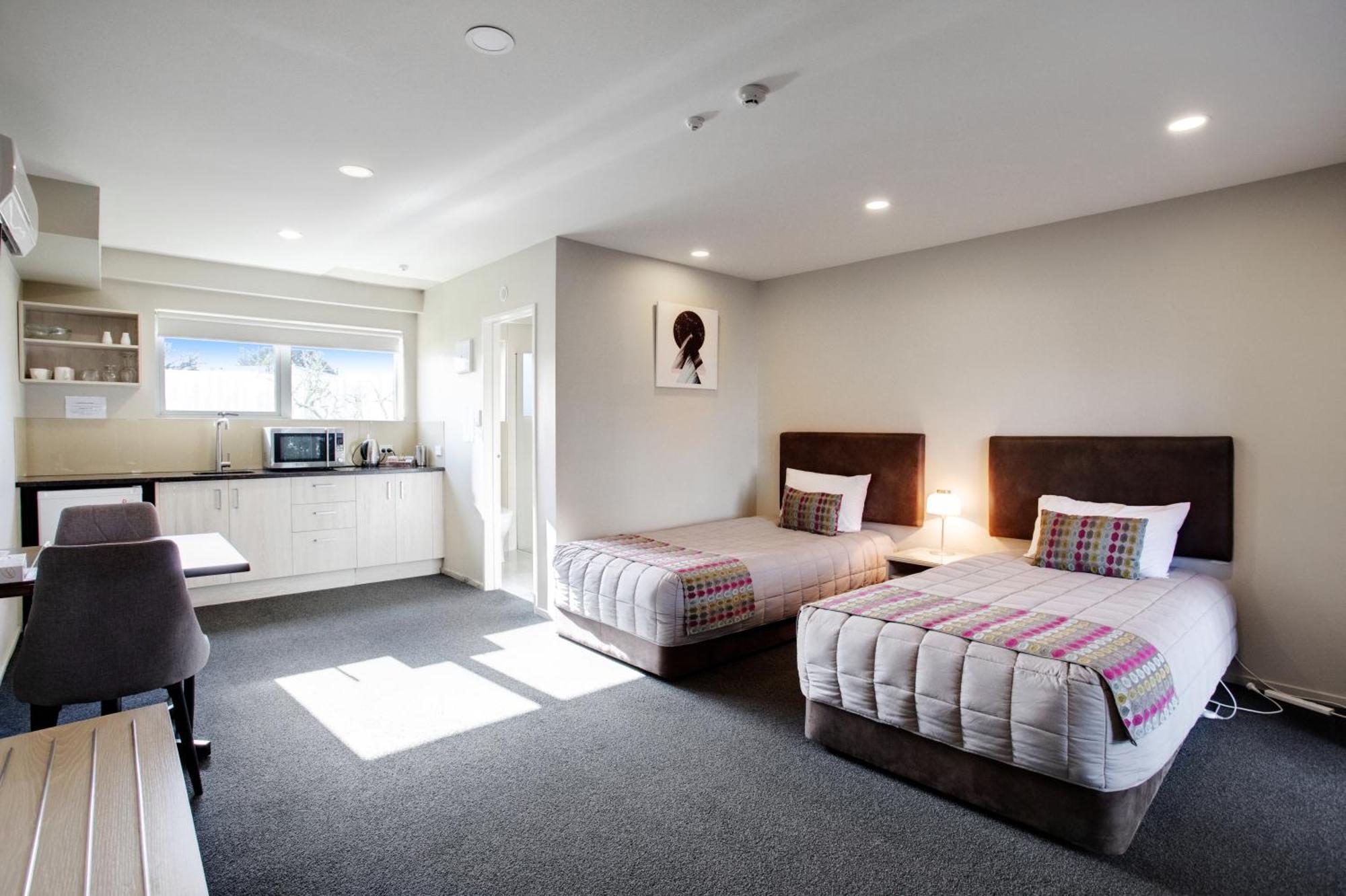 Ellerslie Palms Motel Оукланд Екстериор снимка