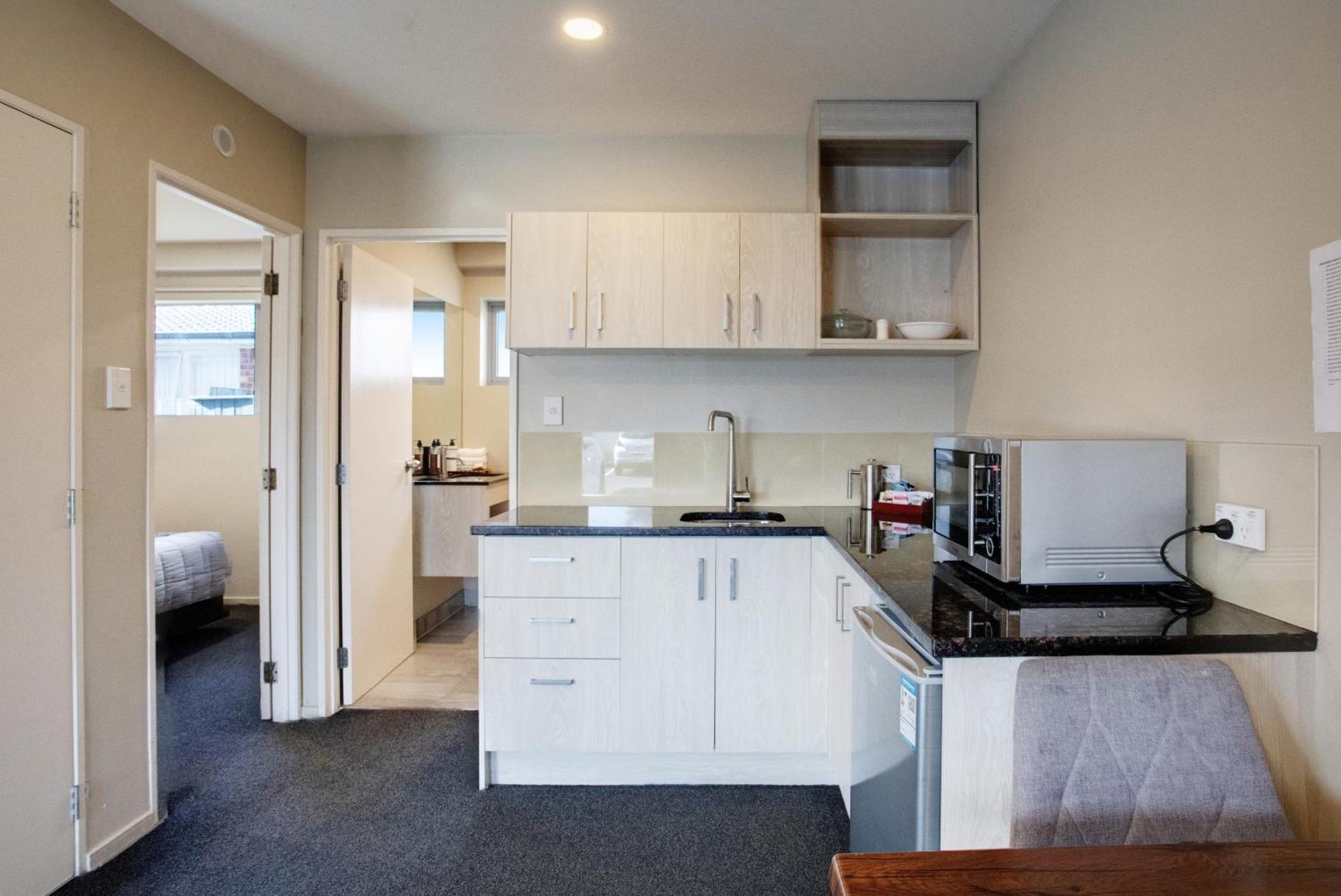 Ellerslie Palms Motel Оукланд Екстериор снимка