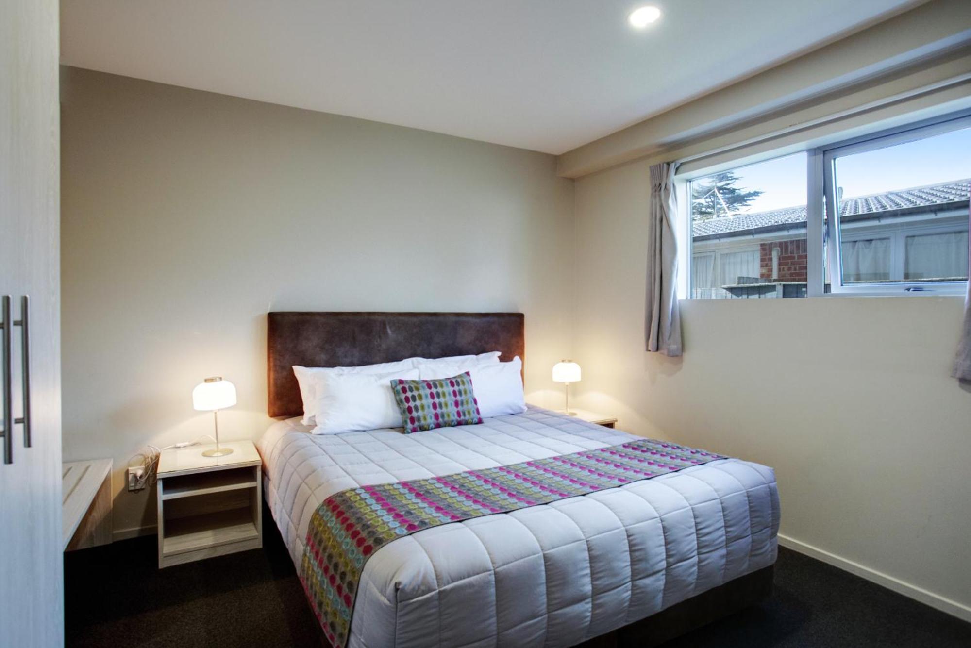 Ellerslie Palms Motel Оукланд Екстериор снимка